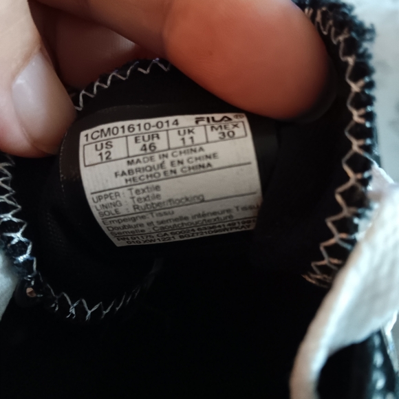 Fila sneaker - Picture 3 of 4